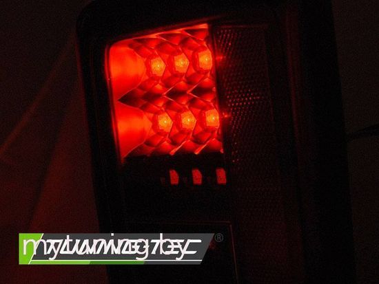 Задние фонари для Jeep Wrangler JK (07-18) LED черные светлые