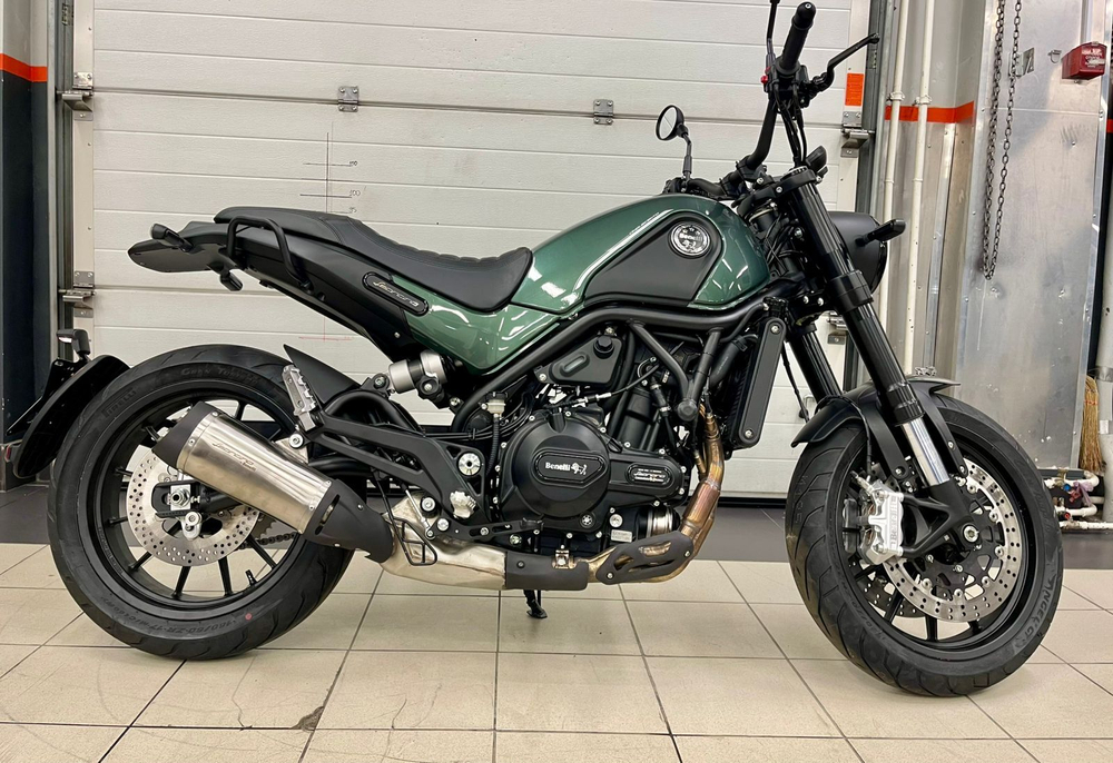 Benelli Leoncino 500 (Green)