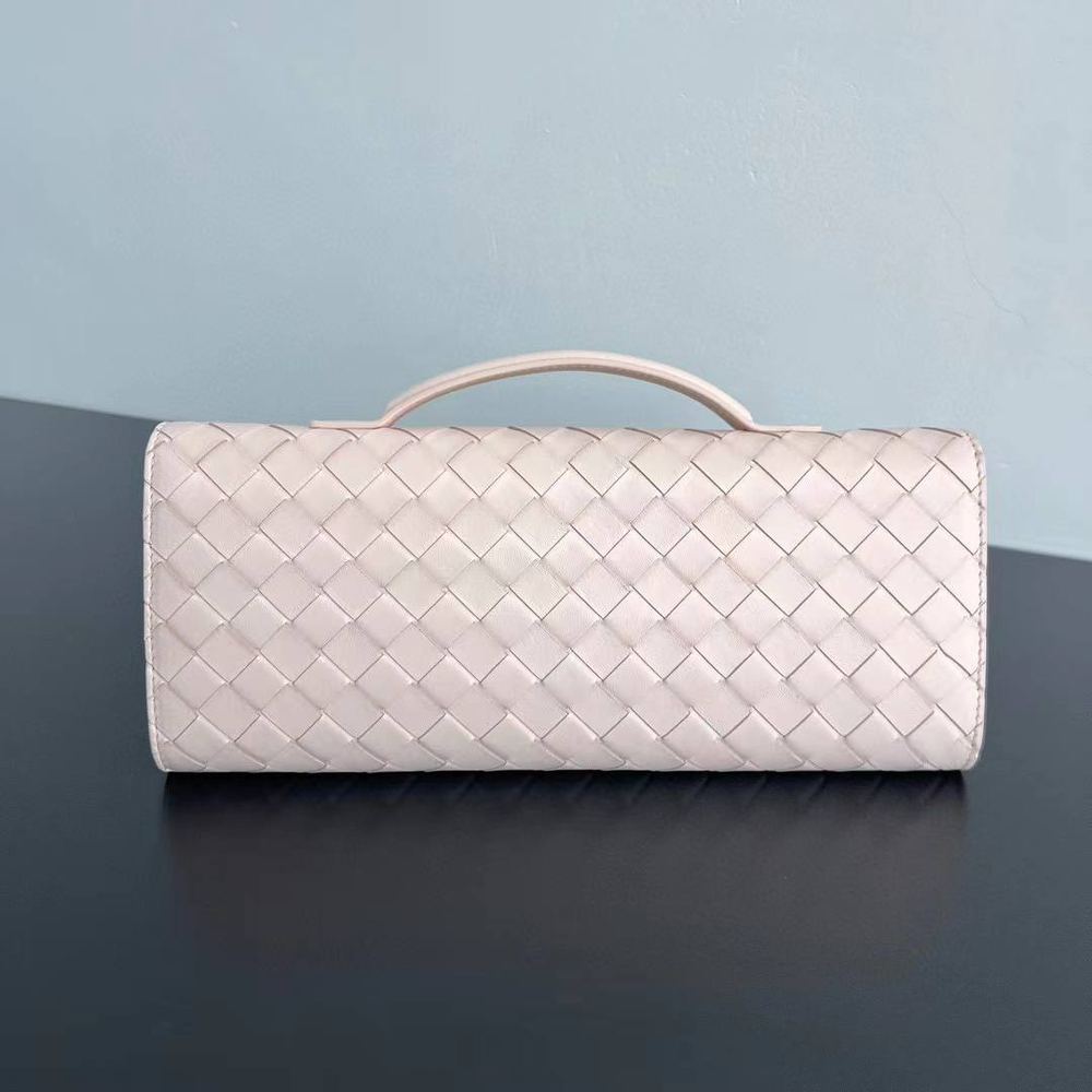 Клатч Bottega Veneta