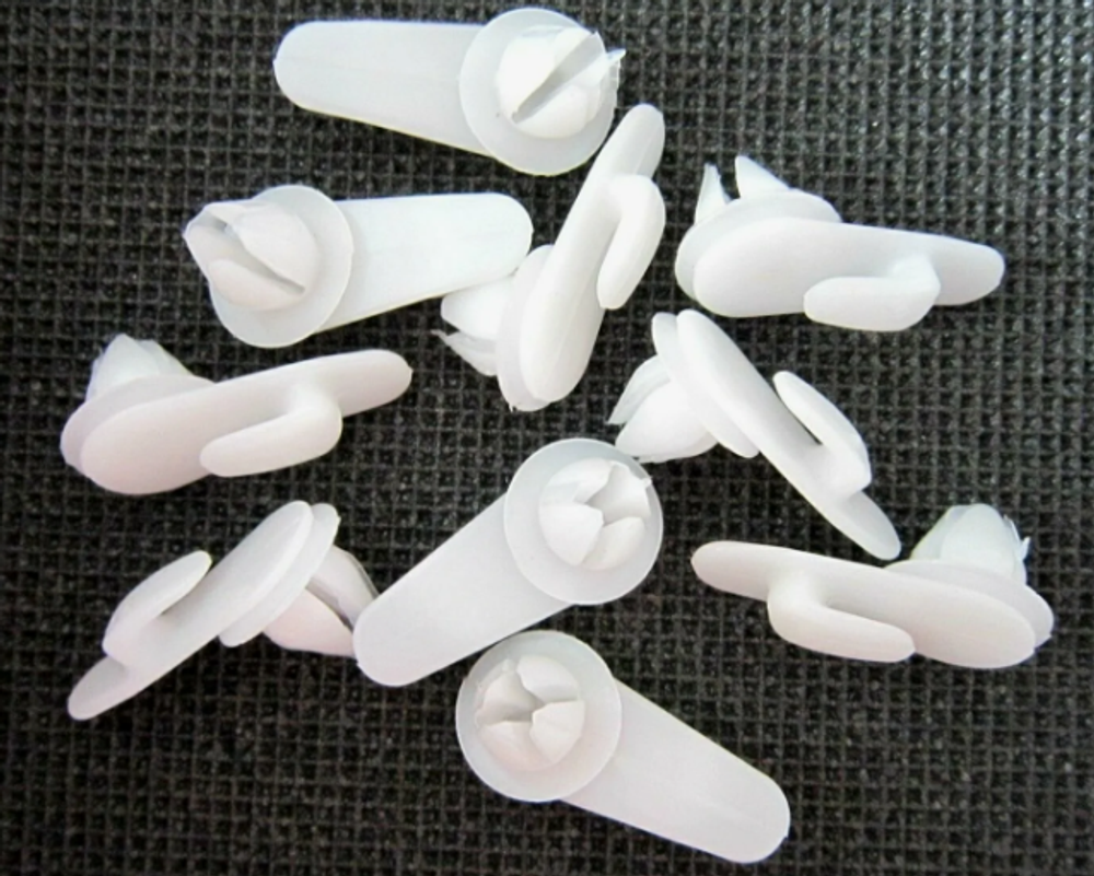 Клипса обшивки двери 2101-06- 6102053 белая (уп100шт) 130