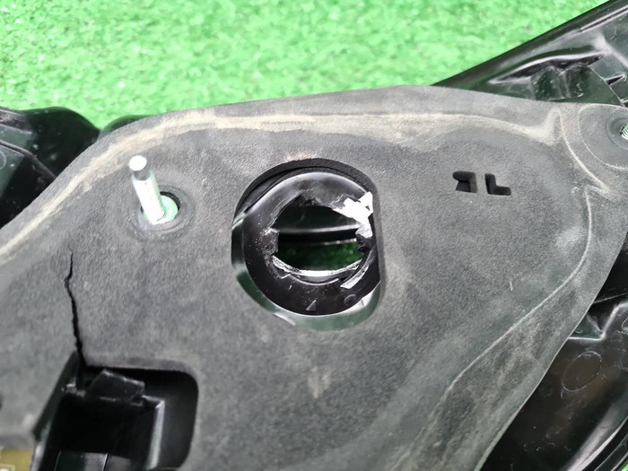 Фонарь левый внешний Toyota Camry 7 XV50 (14-18)