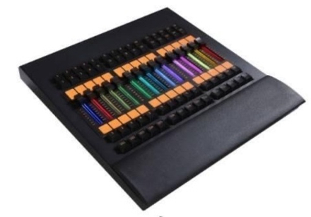 Консоль световая Amixled MA2 RGB Fader Wing