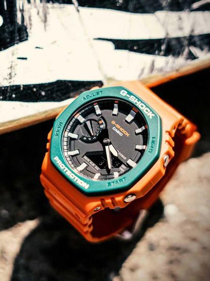 Наручные часы Casio G-Shock GA-2110SC-4ADR