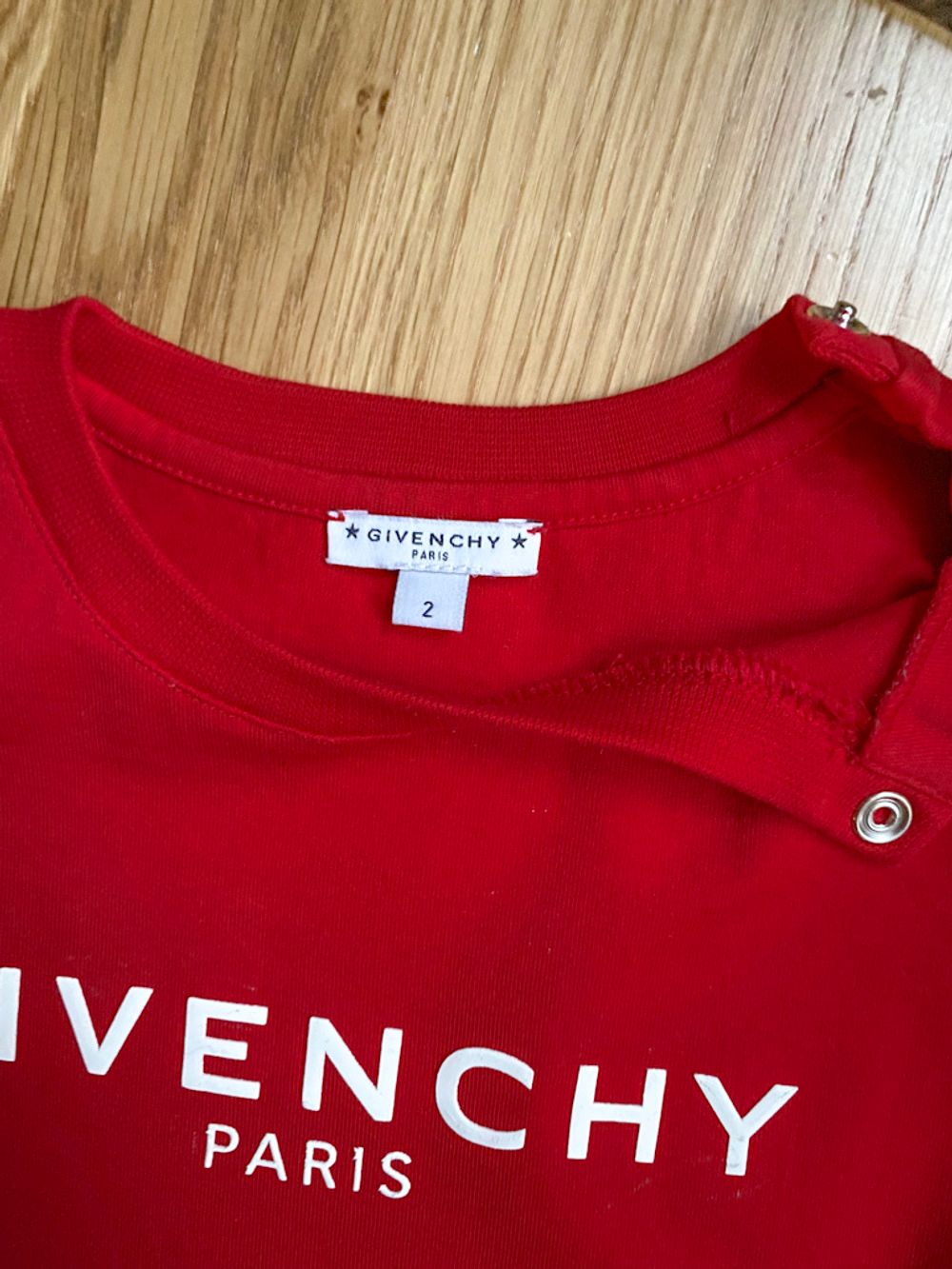 Футболка Givenchy, 92