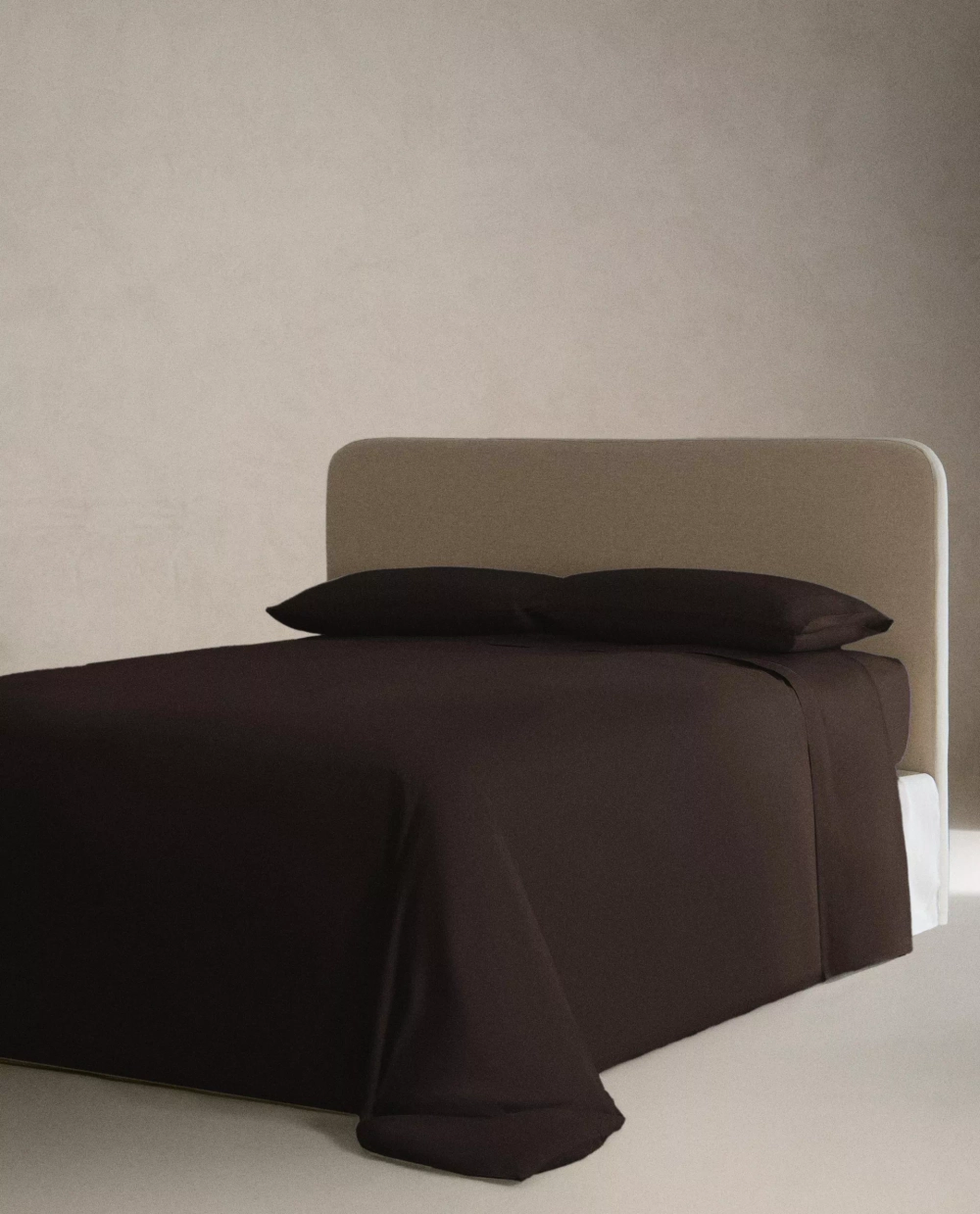 ZARA HOME (300 НИТЕЙ) ПОДОДЕЯЛЬНИК ИЗ САТИНА, КОРИЧНЕВЫЙ