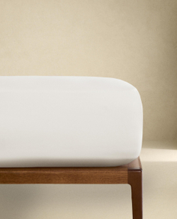 Zara Home - Атласная простыня с эластичной лентой, высота 30 см (вес 300 нитей), белый, 200х200х30 см