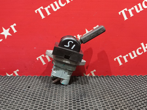 Кран ручного тормоза прицепа 2023г.