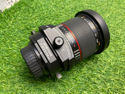 Samyang 24mm 3.5 ED AS UMC T-S Nikon