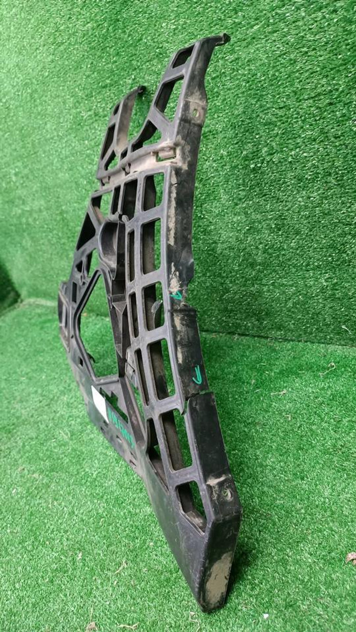 Кронштейн заднего бампера левый Mercedes GL X164 (2006-2012)