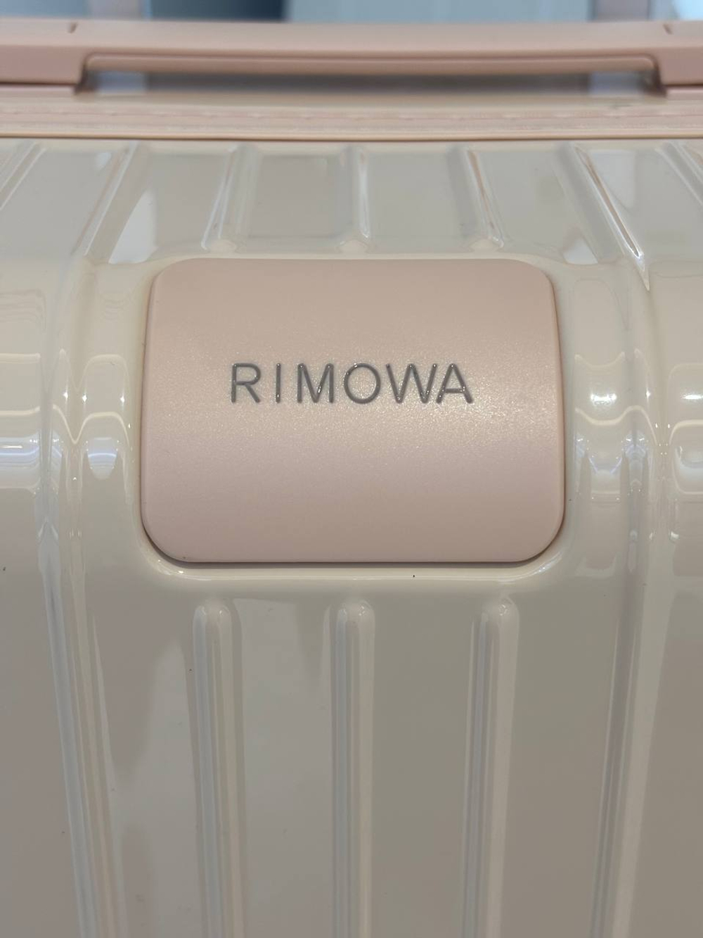 Чемодан Rimowa