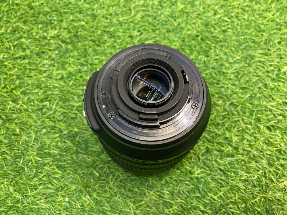 Nikon 18-105mm 3.5-5.6G AF-S ED DX VR Nikkor