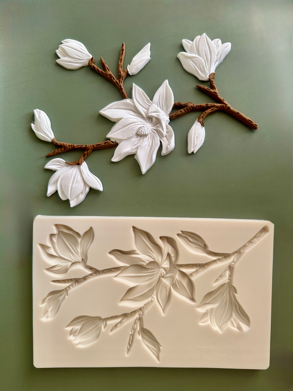 Молд силиконовый "Магнолия полураспустившаяся " / Форма для лепки, отливок и оттисков веточка магнолии / молд для глины, мыла и воска