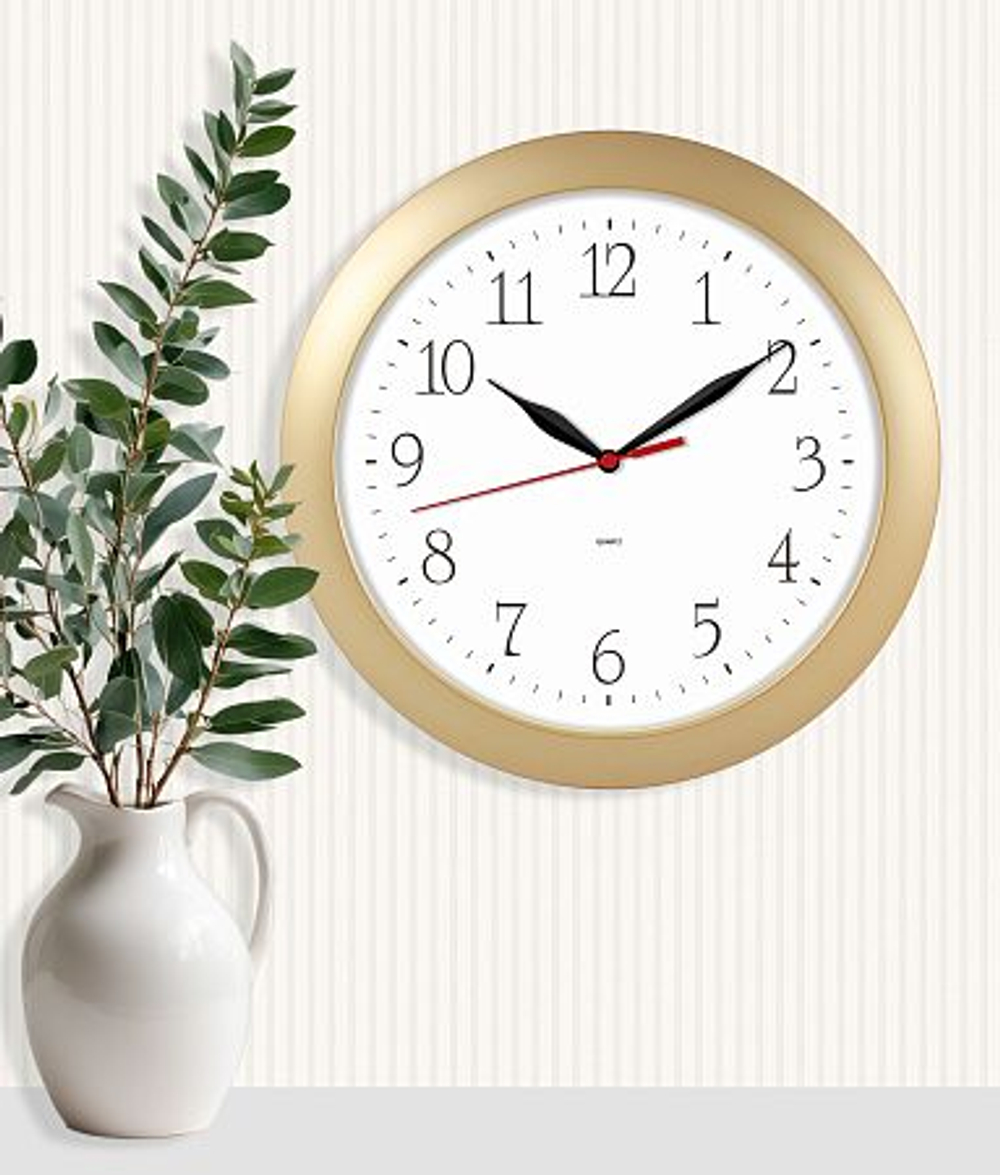 Часы настенные, модель 01, диаметр 290мм, стекло минеральное, пластиковый обод, цвет-золото. Рельефные цифры с тиснением фольгой