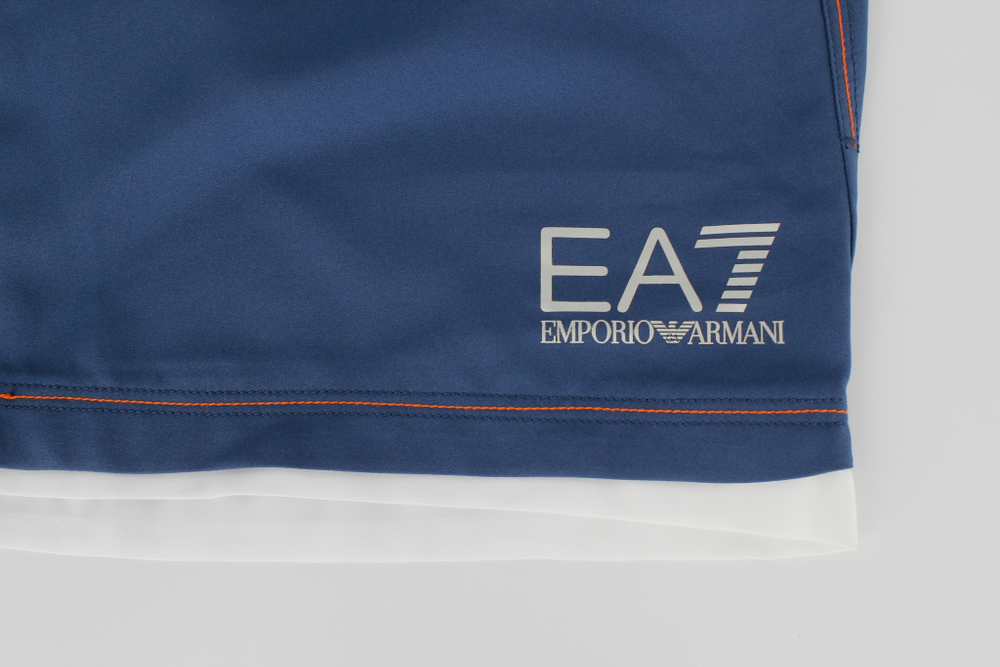 Шорты Emporio Armani EA7