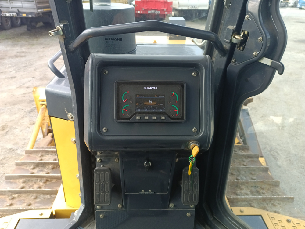 SHANTUI SD Бульдозер SD17B3 XL (Дизельный, 9,7 л, 190 л.с., АТ)