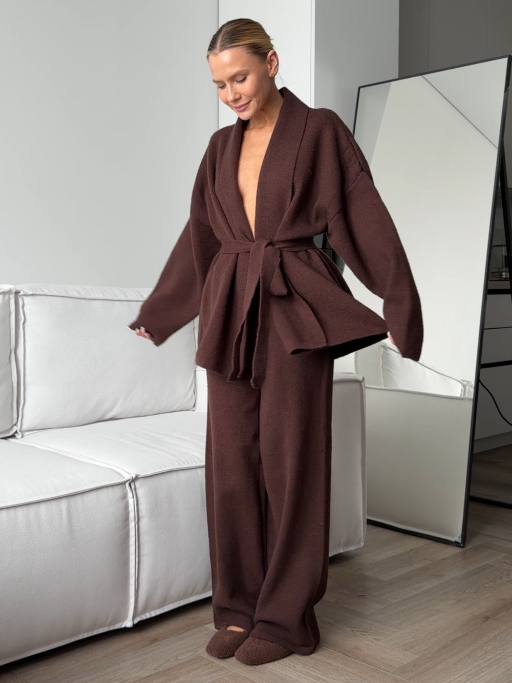 Комплект вязаный, кардиган с поясом и брюки