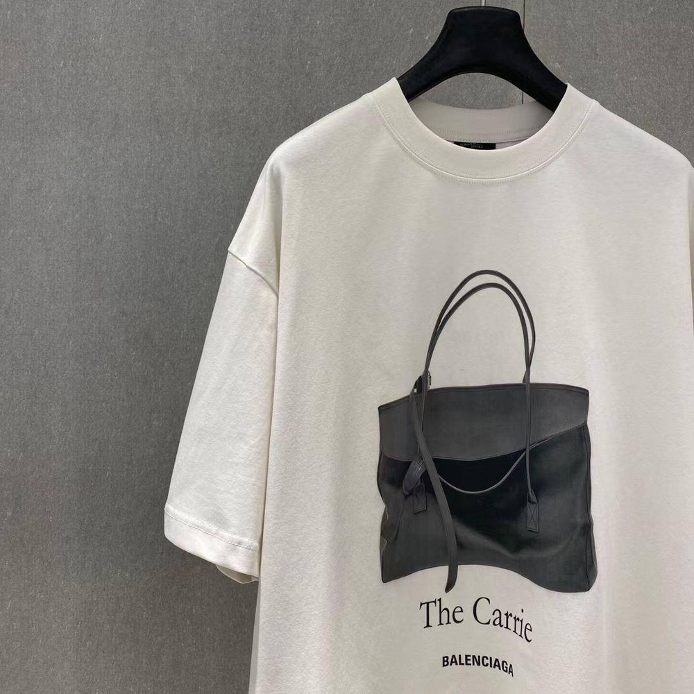 Футболка Balenciaga