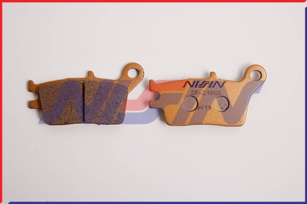 Колодки тормозные NISSIN 2P-218GS Япония (FA153, FDB568, MCB601)