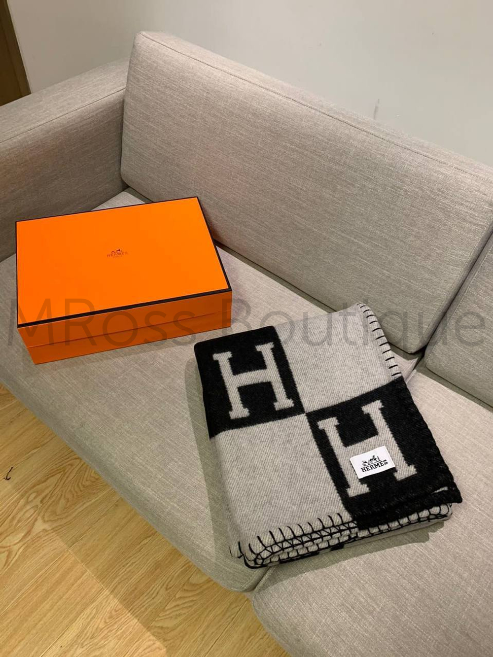 Черный плед H Hermes