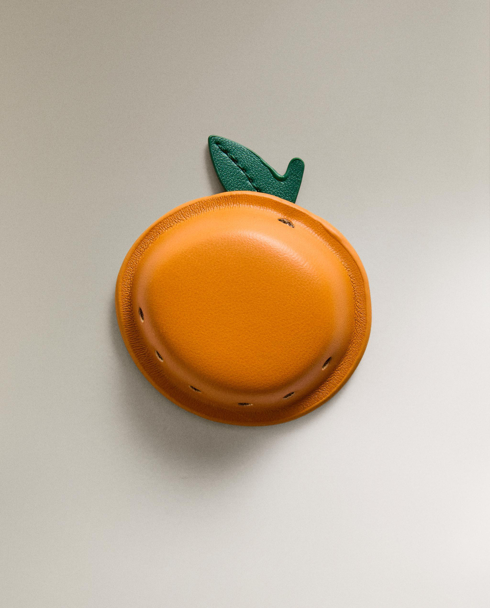 Zara Home Ароматизатор для автомобиля Fleur de Mandarine 31 мл, аромат цветочный, Розовый
