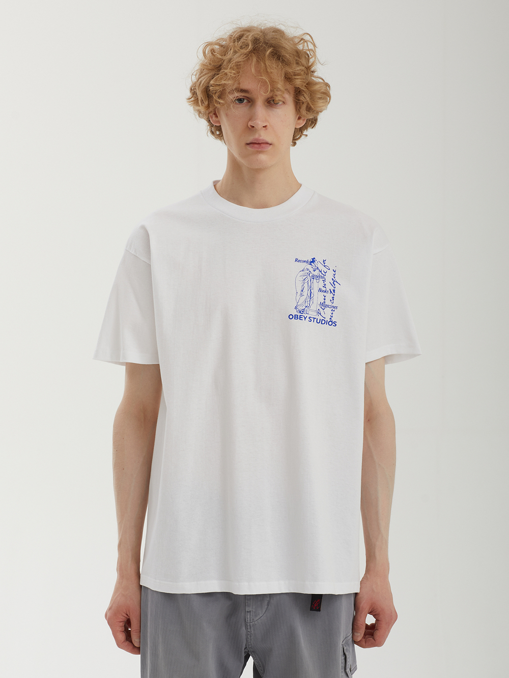 Мужская Футболка Obey Studios Catalogue