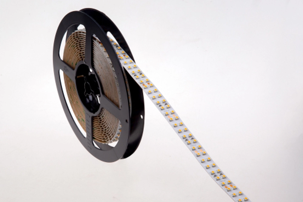 Светодиодная лента, тепло-белая,  240 д/м 3000K,  19, 2W/m,  1364 Lm/m,  IP20, CRI&gt;95