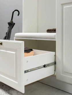 Прихожая Ливерпуль 13.21 Белый/Ясень ваниль