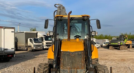 Cukurova 884 Экскаватор-погрузчик 884 (Дизельный, 4,4 л., 101 л.с.)