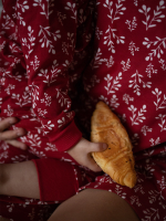 Комбинезон на манжетах Mjölk Снежные веточки, с рукавом реглан, уценка