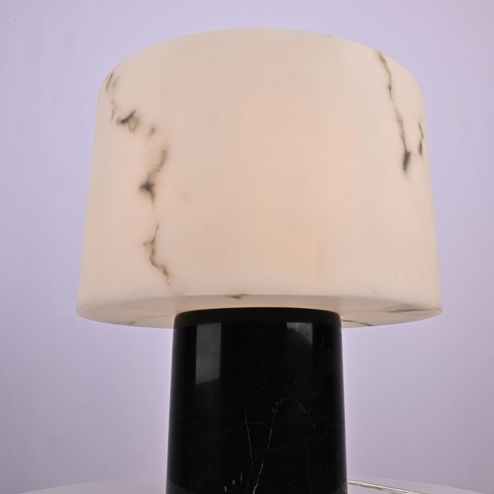 Настольная лампа Marbly TAB D32