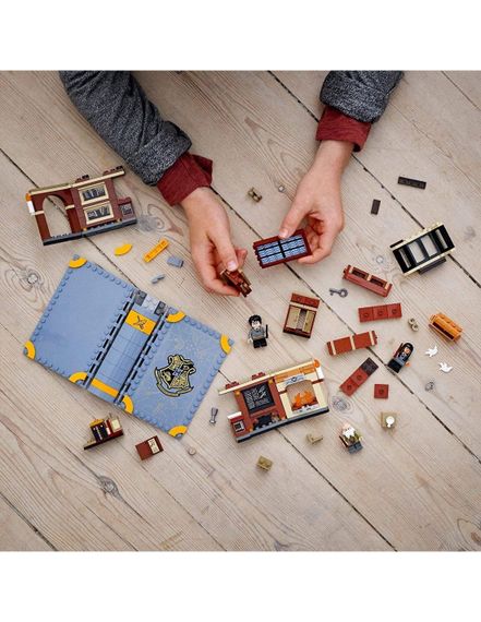 Lego konstruktor Harry Potter Hogwarts# Moment: Charms Class