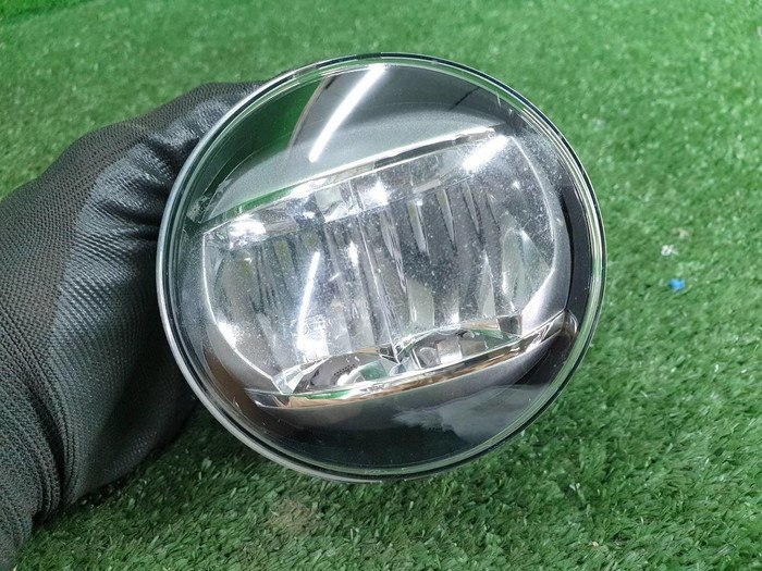 ПТФ правая Toyota Land Cruiser Prado 150 (2017-н.в.) LED