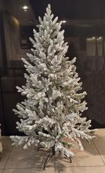 Ель Заснеженная «Нордман» (Литая хвоя) 180 см / 1,8 м