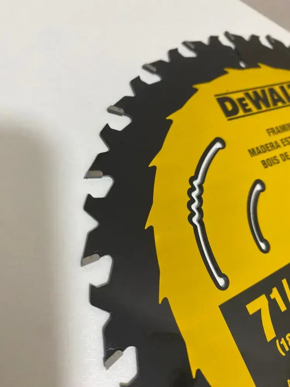 Диск пильный твердосплавный 184мм х 16 мм 24 зуба быстрый рез Dewalt DWA171424 БЕЗ БЛИСТЕРА