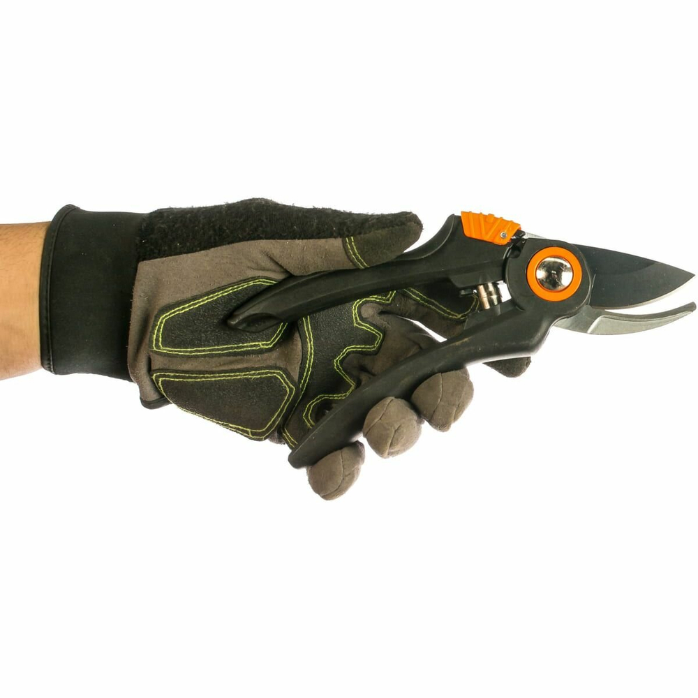 Секатор плоскостной профессиональный для сада и цветов Finland 1431