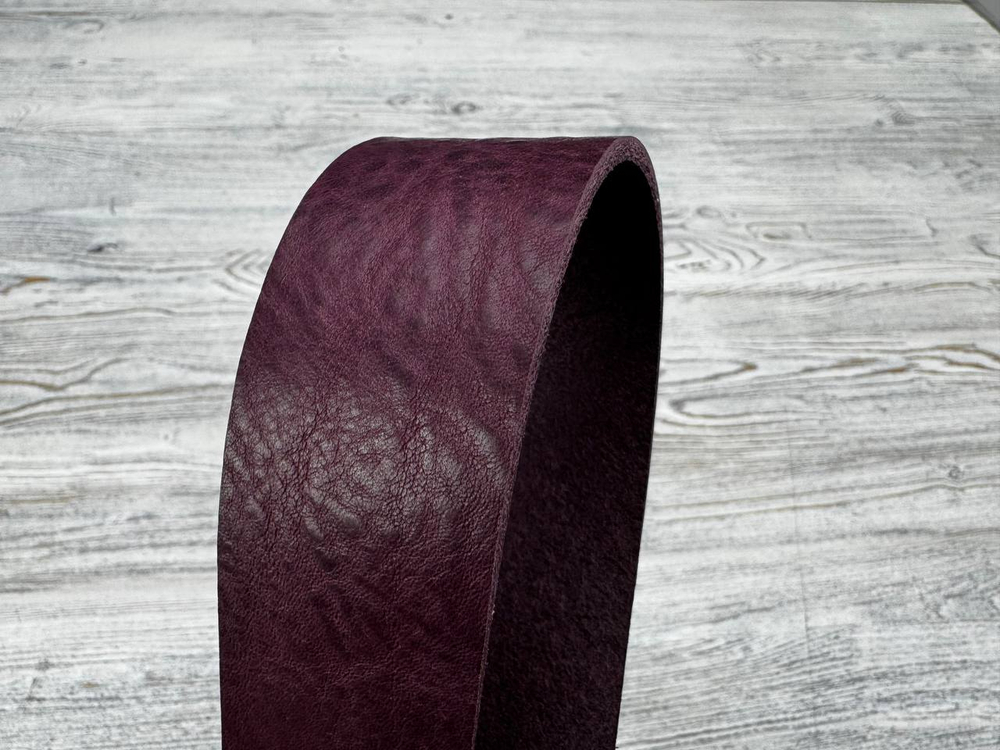 Ременная заготовка Миссури МС13 цв. Фиолетовый, толщ. 3,3-3,5 мм