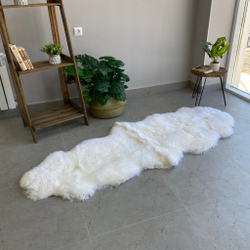 Шкура коврик меховой прикроватный овчина, 150х60 см. Белый