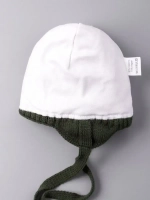 Шапка вязаная демисезонная на завязках для детей