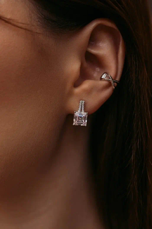 Серьги с вставкой из розового циркония