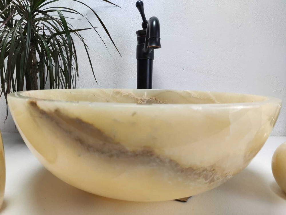 Раковина из оникса Bowl Yellow TinLip BO-61028 40*40*15