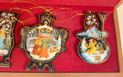 Набор из 4-х ёлочных игрушек  "Русская зима" с росписью Палех