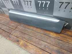 Накладка двери передней правой Hyundai Santa Fe 4 (TM) 18-нв Б/У Оригинал 87722S1100