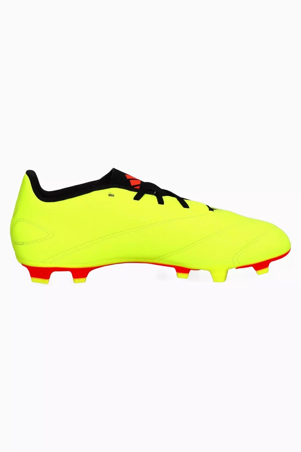 Бутсы adidas Predator Club FxG