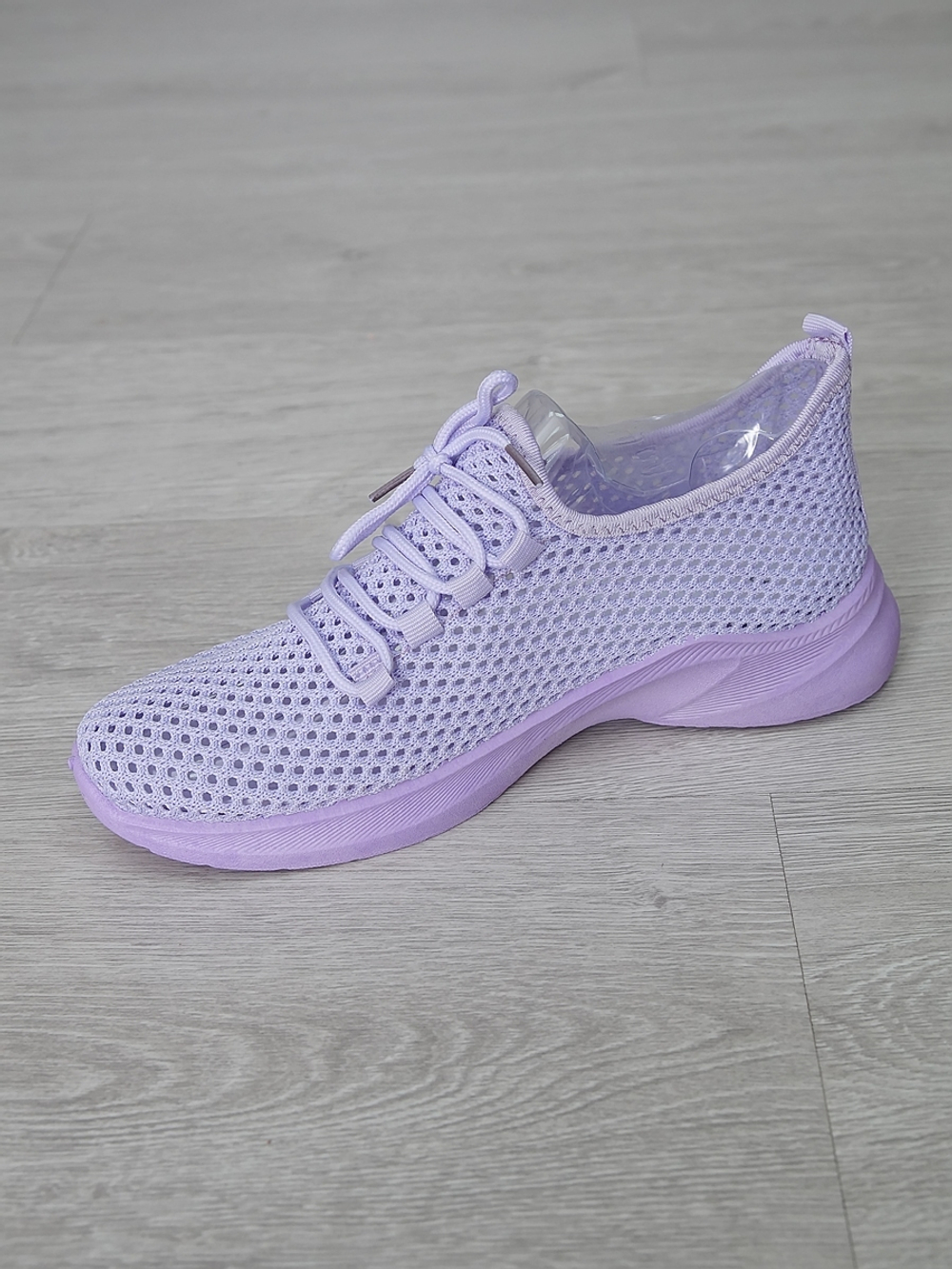 Кроссовки женские летние