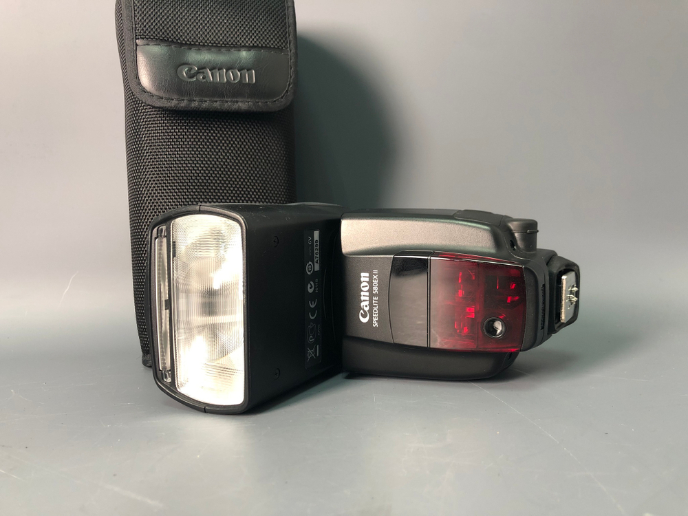 Canon Speedlite 580 EX II