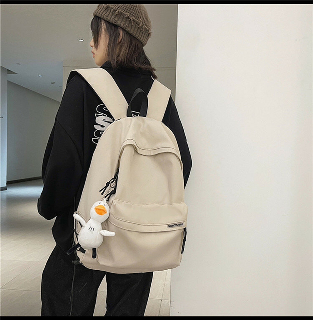 Рюкзак женский мужской городской школьный без брелка, белый