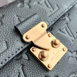 Louis Vuitton Metis Wallet On Chain
