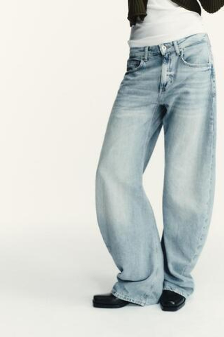 ZARA ДЖИНСЫ TRF SHIFTED SEAM С НИЗКОЙ ПОСАДКОЙ, ГОЛУБОЙ