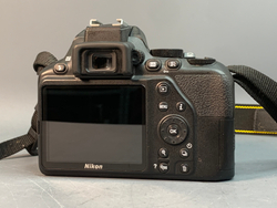 Nikon D3500 kit 18-55mm 5.000 кадров