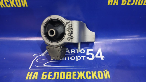 Подушка двигателя TOYOTA CORSA 1994-1997